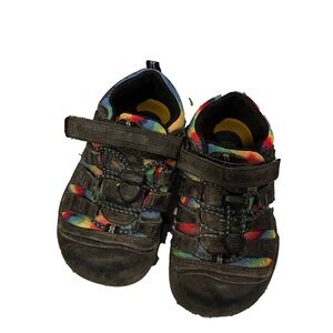 Keens tie-dye extra wide